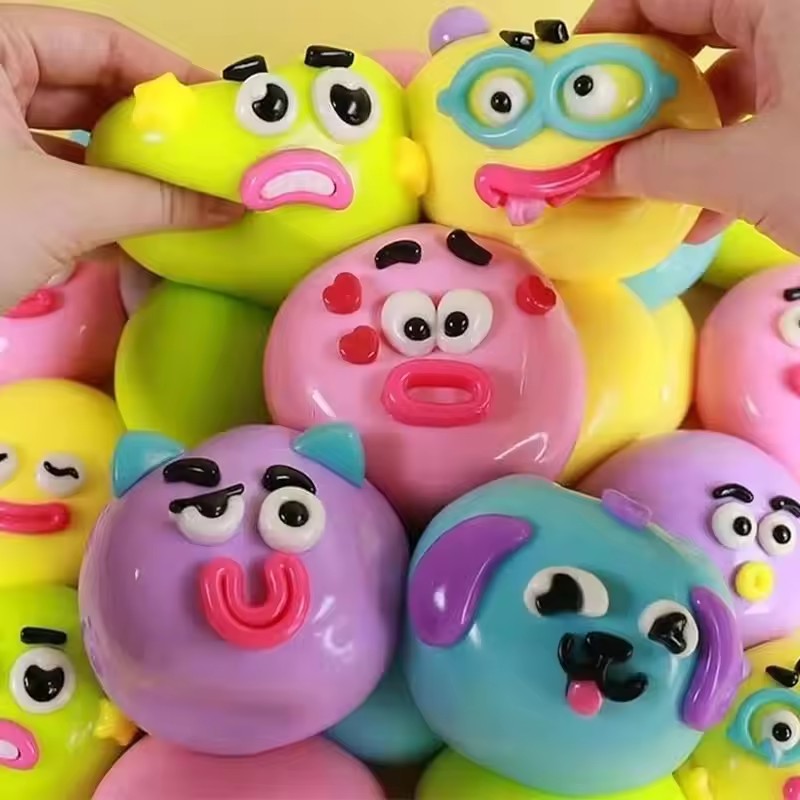 Interactive Squeaky Plush Dog Toy - In Stock 5 Styles Smushers Curiosities
